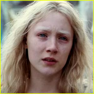 Saoirse Ronan: 'Hanna' Trailer!