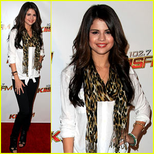Selena Gomez: Jingle Ball in Los Angeles!