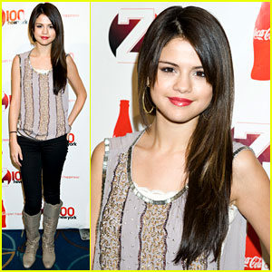 Selena Gomez: Z100's Jingle Ball All Access Lounge!