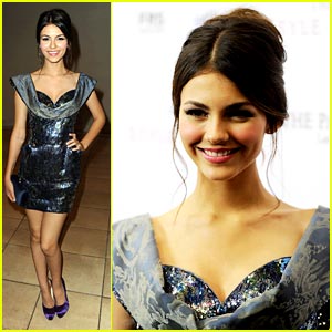 Victoria Justice: 2010 Hollywood Style Awards!