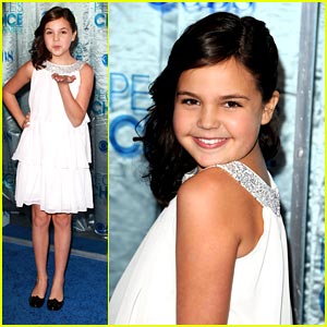 Bailee Madison 'Just Goes With It' at People's Choice