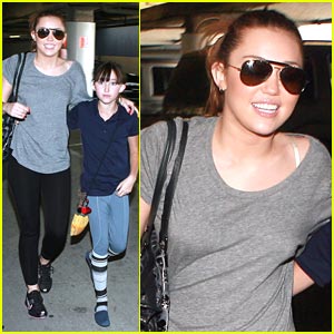Miley Cyrus: Back at The Beverly Center with Noah!