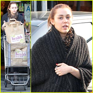 Miley Cyrus: Grocery Girl