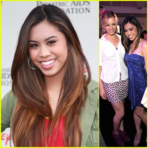 Ashley Argota & Gage Golightly: It's a Time For Heroes!
