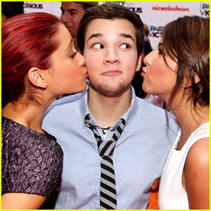 Nathan Kress 'Parties with Victorious'