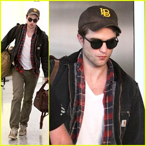 Robert Pattinson: Back To Toronto!