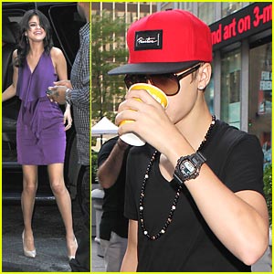 Selena Gomez & Justin Bieber: Armani Exchange Shopping Trip!