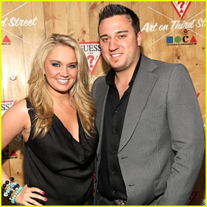 Tiffany Thornton Finds 'Art In The Streets'