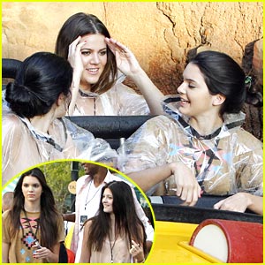 Kendall & Kylie Jenner: Jurassic Park Pair