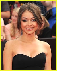 Sarah Hyland is Be-Witching