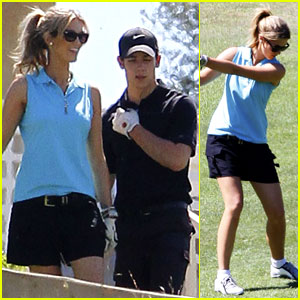 Nick Jonas: Golfing with Delta Goodrem!