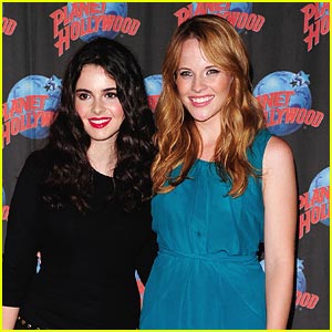 Vanessa Marano: I Want To Sign With Katie From Across The Room
