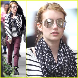 Emma Roberts on Working with Aunt Julia Roberts: It Was 'Cool'