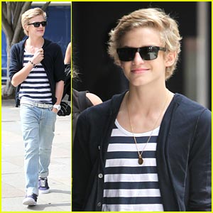 Cody Simpson Shows His Sydney Stripes