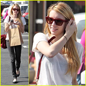 Emma Roberts: 'I Wear My Mulberry Bag To Death'