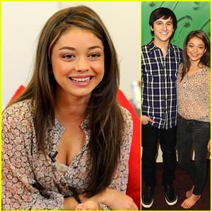 Sarah Hyland & Mitchel Musso: AMA Nominees Conference!