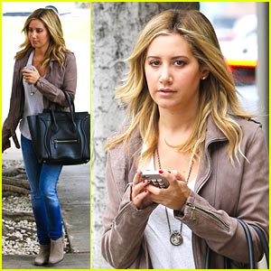 Ashley Tisdale: Business Meeting Beauty