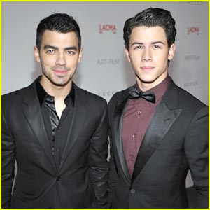 Joe & Nick Jonas: LACMA Art + Film Gala