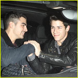 Nick Jonas Picks Up Joe at LAX