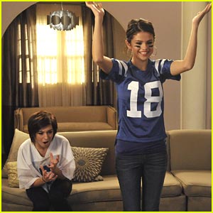Get Kinect-ed with Selena Gomez