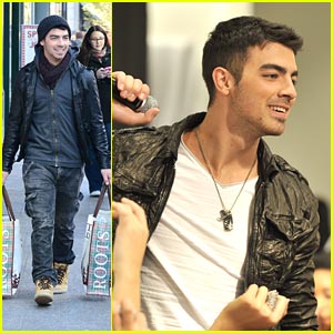 Joe Jonas: Calvin Klein Opening in Toronto!