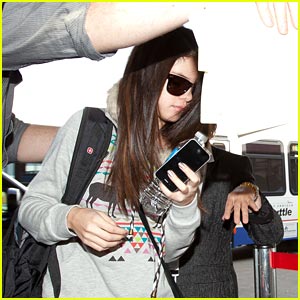 Selena Gomez: Luggage Cart Shielded