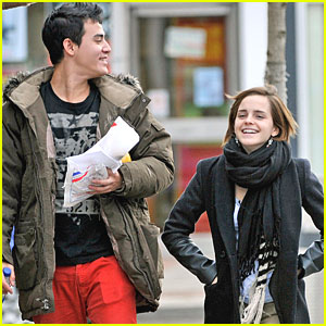 Emma Watson: Oxford Weekend with a Guy Friend!