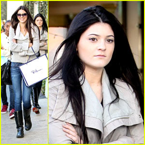 Kylie & Kendall Jenner: Malibu Shoppers