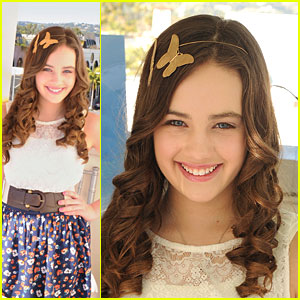 Mary Mouser: DPA Suite Darling