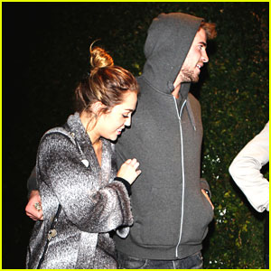 Miley Cyrus & Liam Hemsworth: Casa Vega Couple