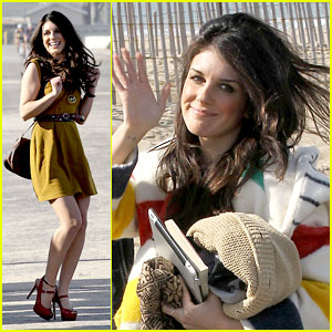 Shenae Grimes: Go See 'Red Tails'!