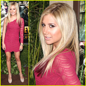 Ashley Tisdale: Red Hair Tips at 'Journey 2' Premiere!