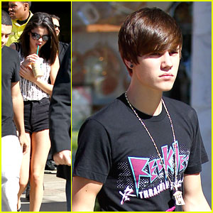 Justin Bieber & Selena Gomez: Menchie's Mates