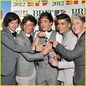 One Direction: 2012 BRIT Awards Winners!