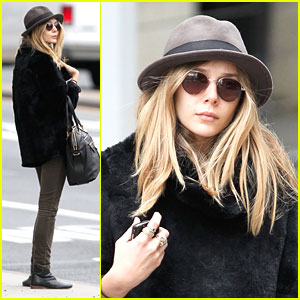Elizabeth Olsen: Jessica Lange Replaces Glenn Close in 'Therese Raquin'