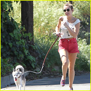 Miley Cyrus: Running with Floyd
