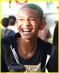 Willow Smith: Green Hair & Grins