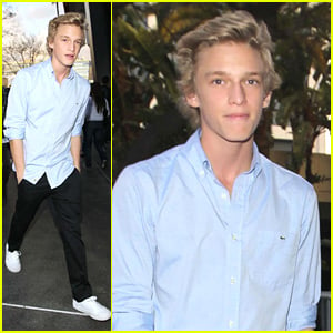 Cody Simpson: Toys 'R' Us Appearances This Weekend!