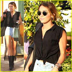 Miley Cyrus Shops For Something Shiny