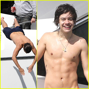 One Direction Dive Into Sydney Harbor!