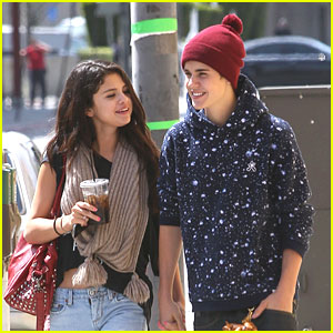 Selena Gomez & Justin Bieber: Panera Lunch Lovers