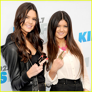 Kendall & Kylie Jenner: Gun Rings at Wango Tango