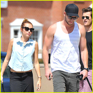 Miley Cyrus & Liam Hemsworth Rescue Another Dog!