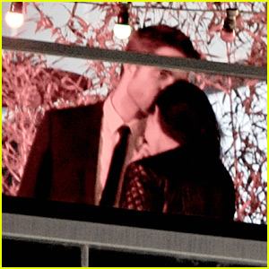 Robert Pattinson & Kristen Stewart: Rooftop Kisses in Cannes!