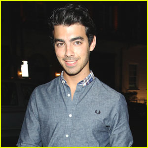 Joe Jonas: Morton's Club Night Out!