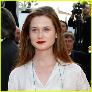 Bonnie Wright Joins Twitter!