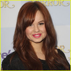 Debby Ryan: 'The Glades' Guest-Star!
