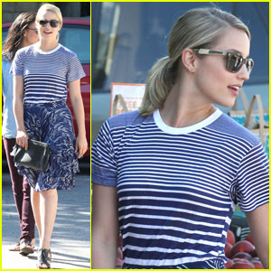 Dianna Agron Has a Tech-Free Vacation!
