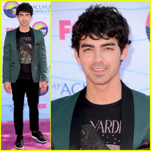 Joe Jonas - Teen Choice Awards 2012