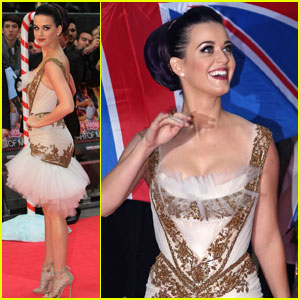 Katy Perry: Red, White, & Blue Eyelashes at UK Premiere!